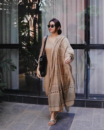 ANNI DESIGNER Women's Rayon Blend Solid Straight Kurta with Pant & Dupatta