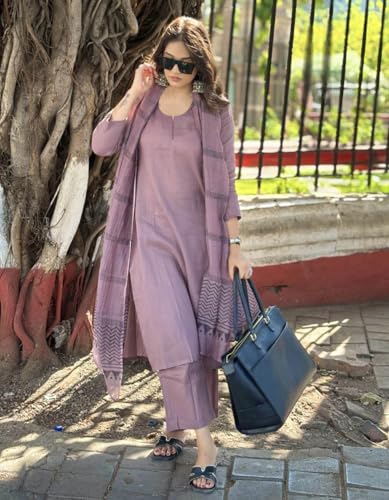 ANNI DESIGNER Women's Rayon Blend Solid Straight Kurta with Pant & Dupatta