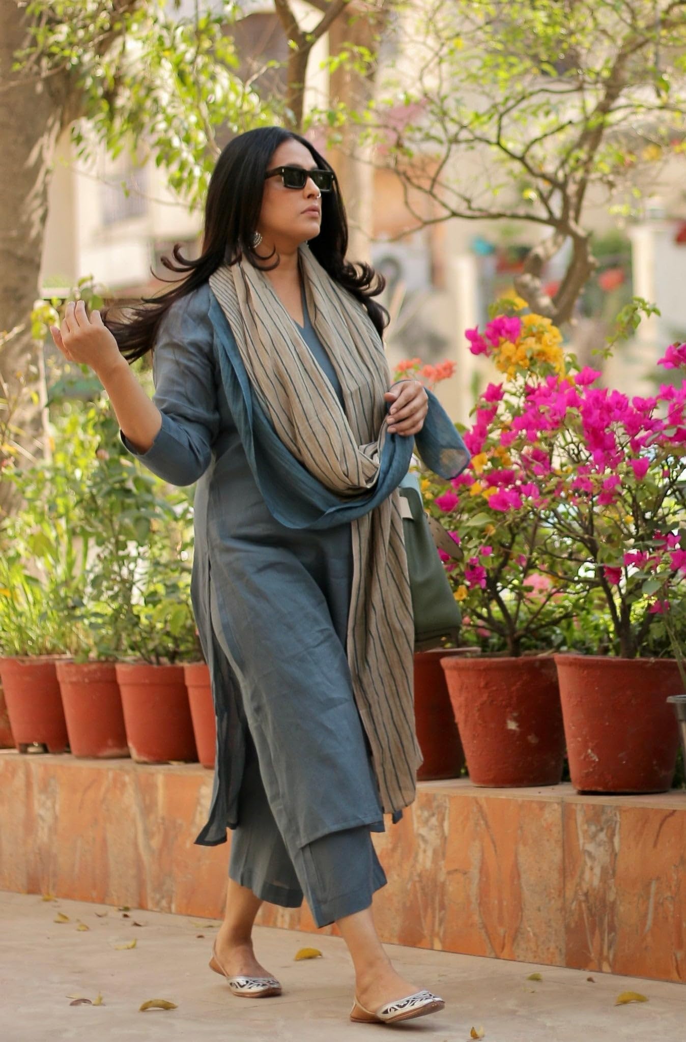 ANNI DESIGNER Women's Rayon Blend Solid Straight Kurta with Pant & Dupatta